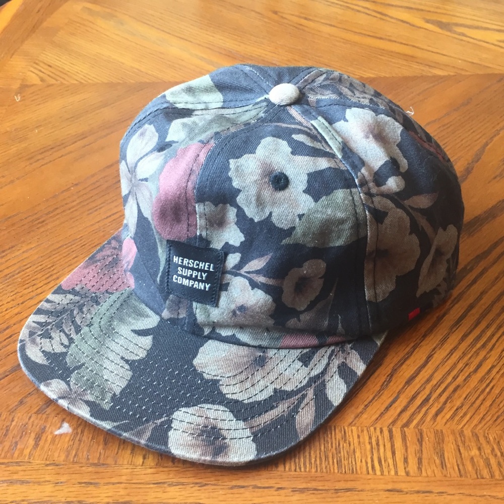 Herschel tropical print hat